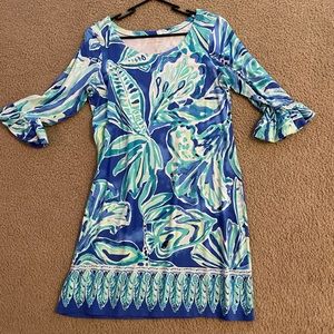 Lilly Pulitzer dress - beautiful and comfy